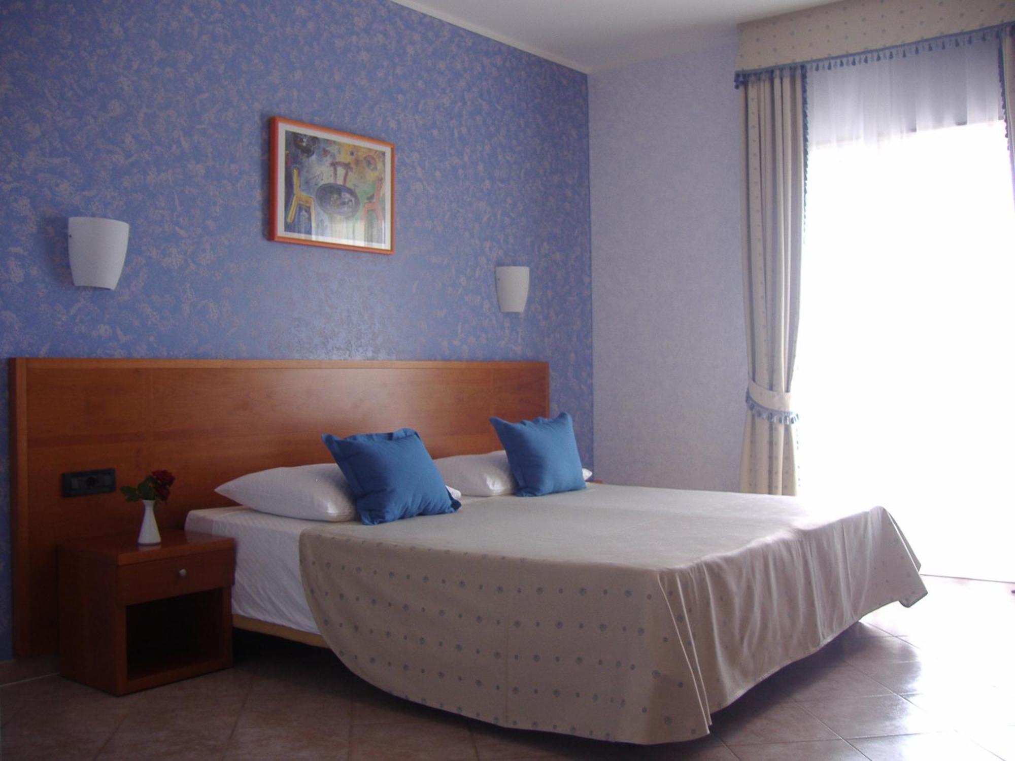 Hotel Zlatni Lav Martinšćica Quarto foto